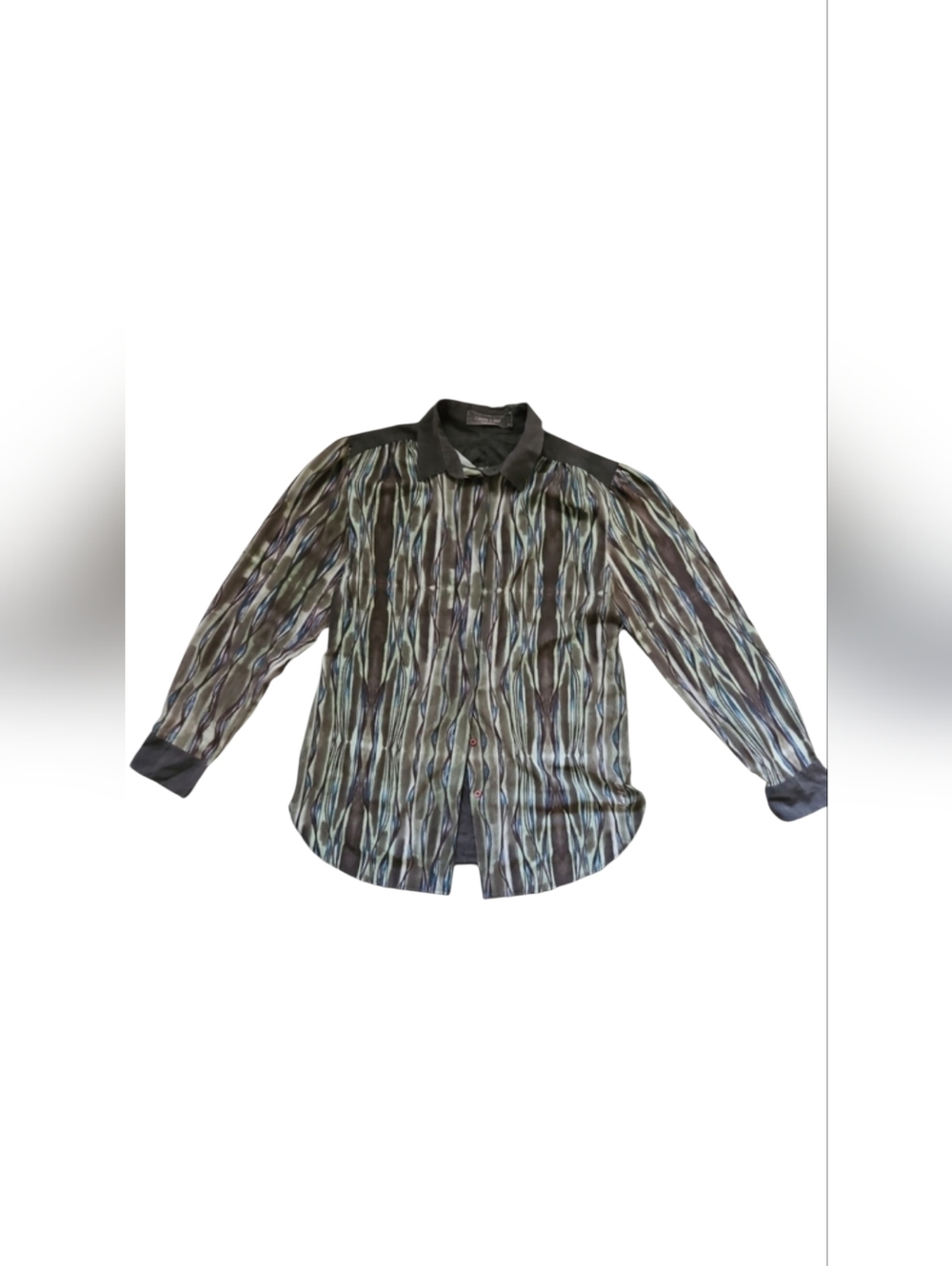Unique Quality Button Up Top